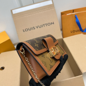LV Clutch Bags